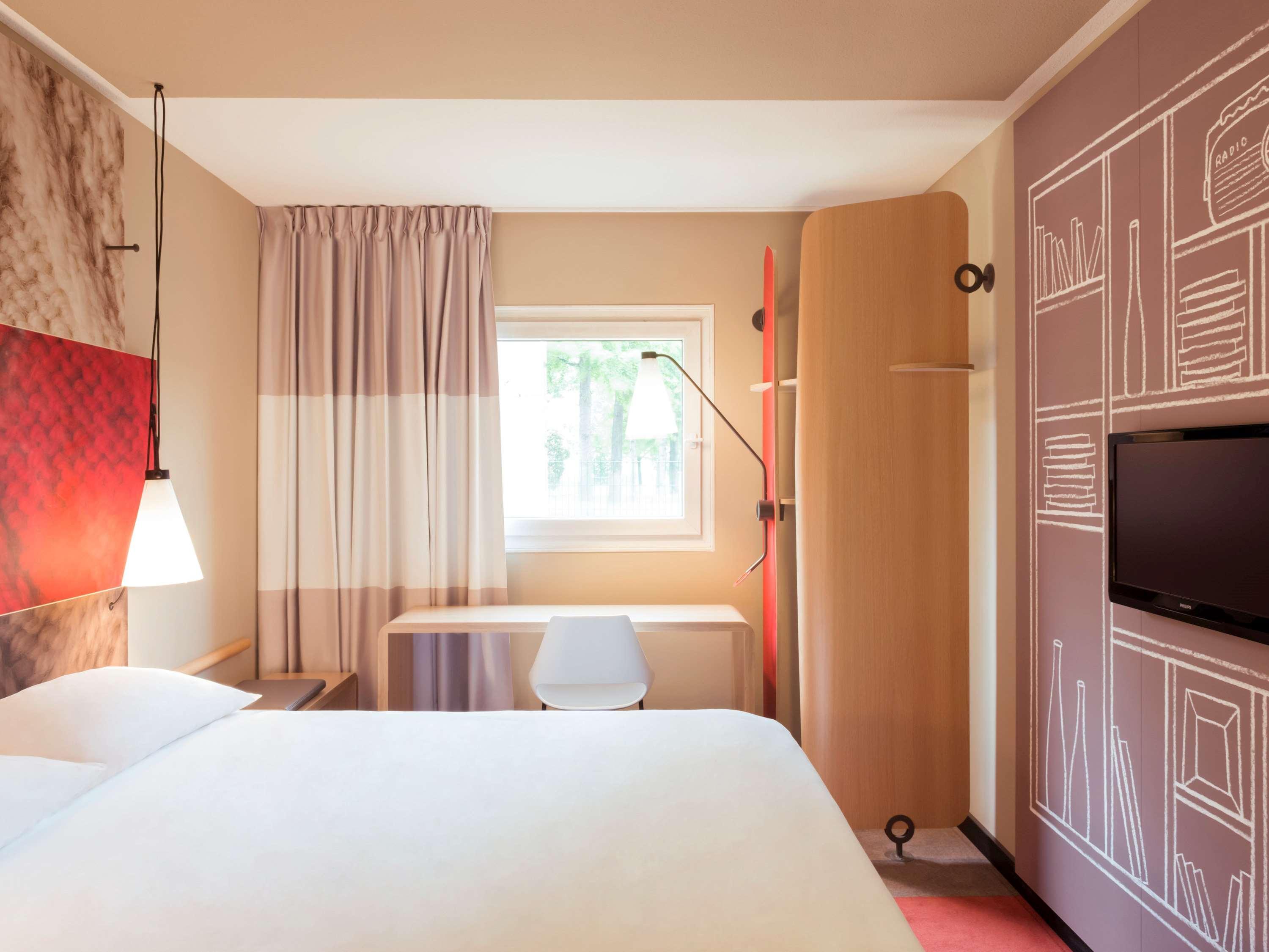 Ibis Hotel Hamburg Alster Centrum Hamburgo Exterior foto