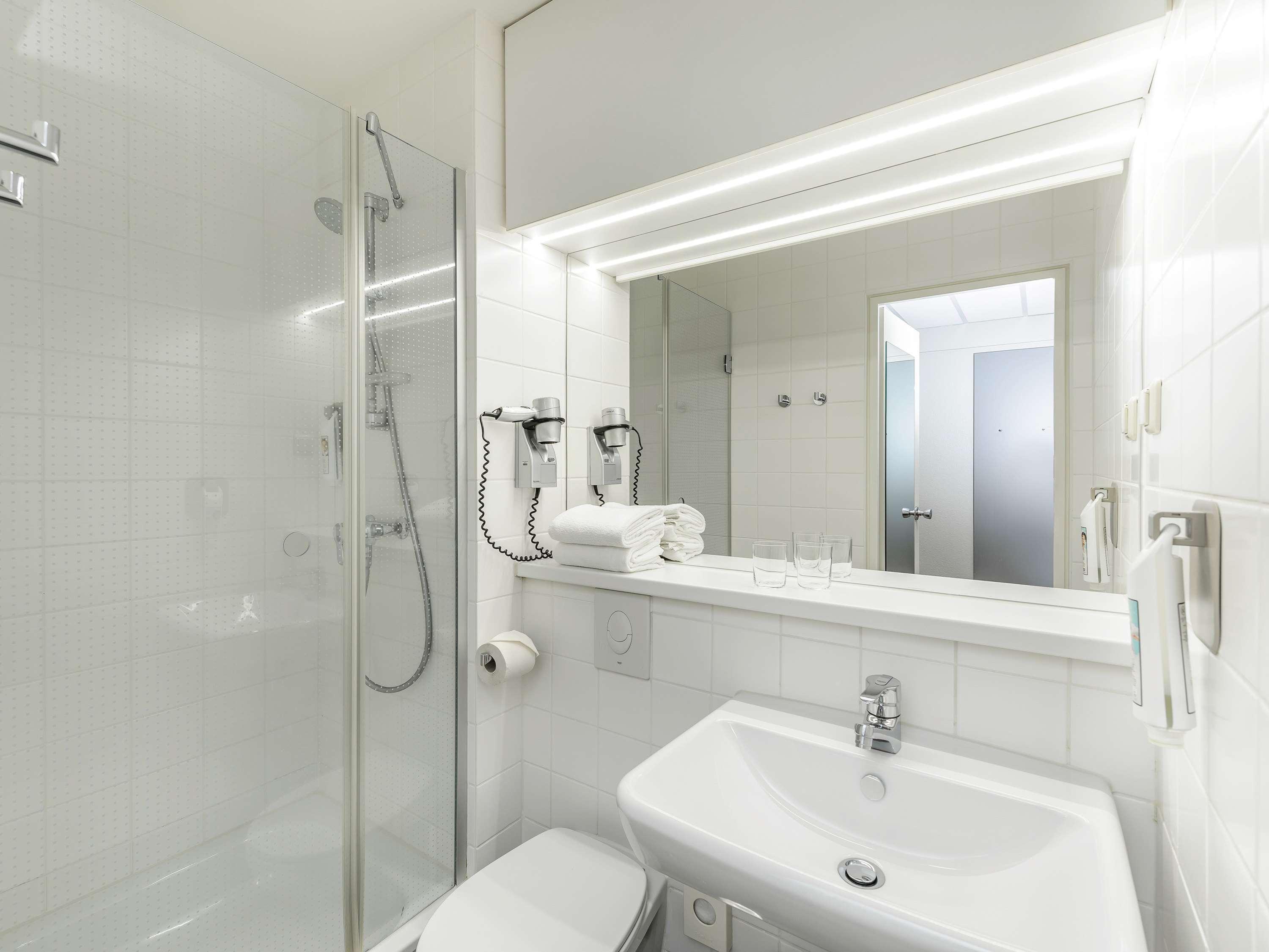 Ibis Hotel Hamburg Alster Centrum Hamburgo Exterior foto