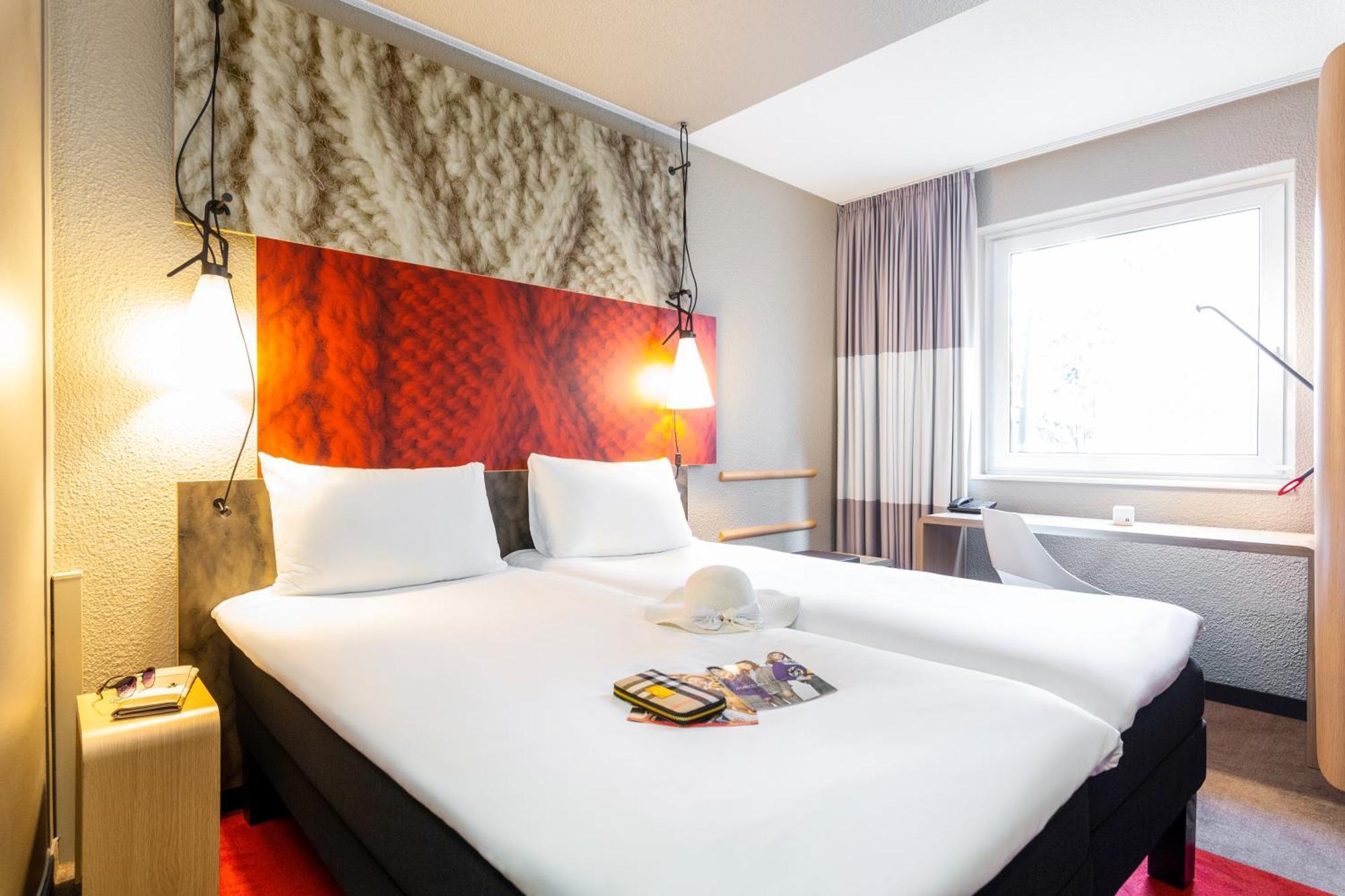 Ibis Hotel Hamburg Alster Centrum Hamburgo Exterior foto